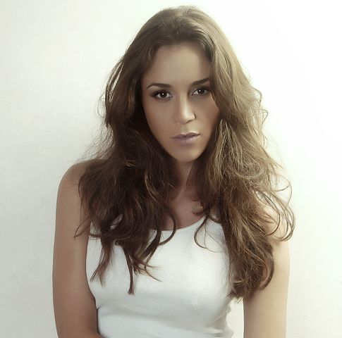 ARYANA PEREZ