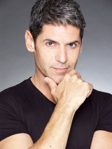 CARLOS LAURICHELA